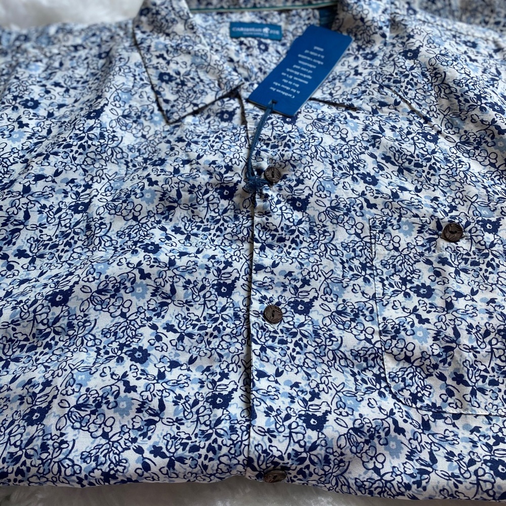 Men’s Med Caribbean Joe shirt. New with tags.